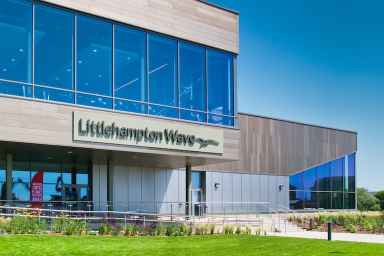 Wave Leisure Centre - Willmott Dixon